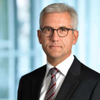 Ulrich Spiesshofer