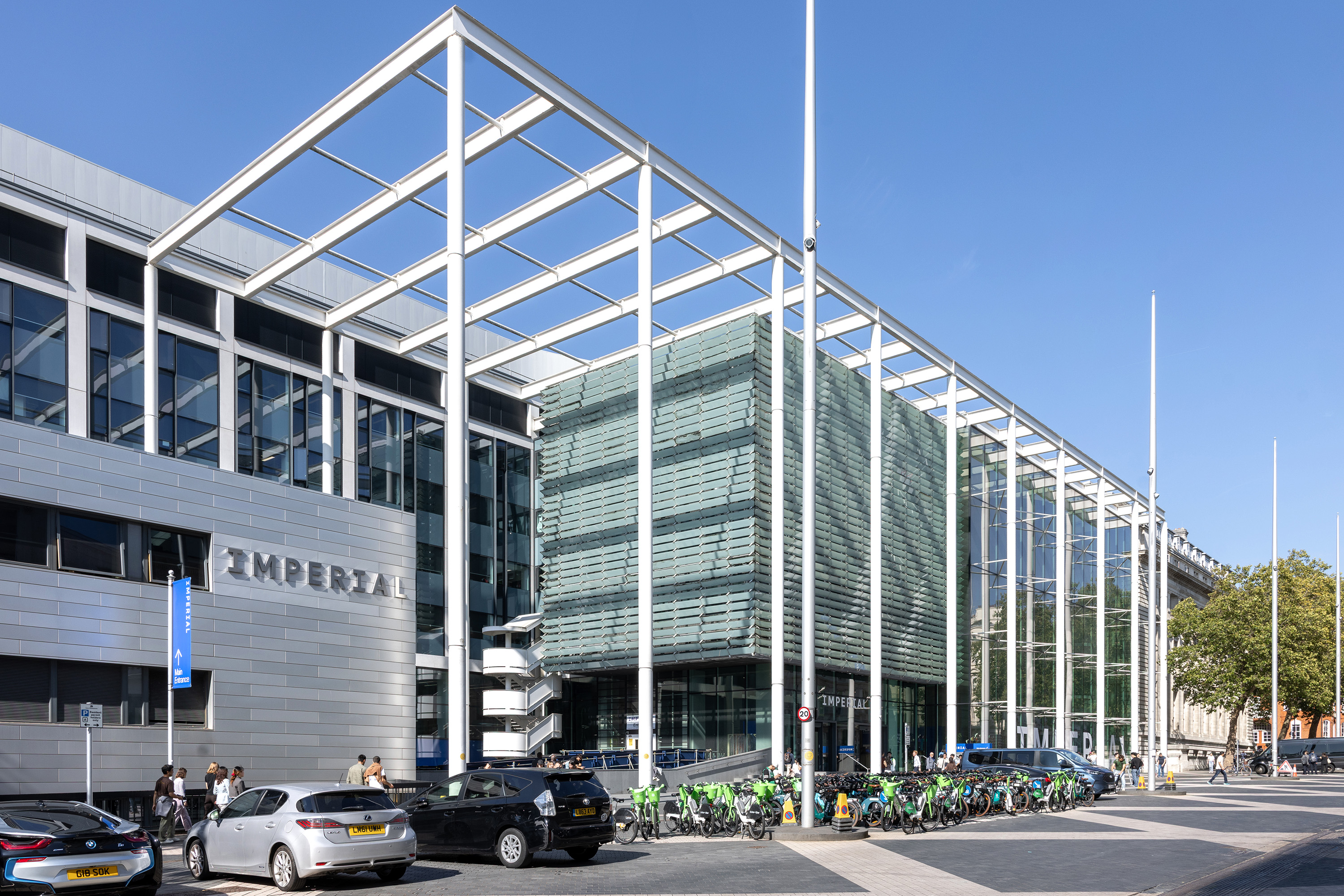 South Kensington main entrance taken from Exhibition Road